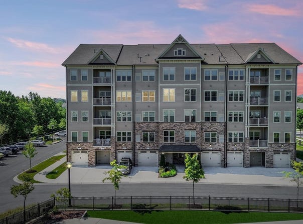 3282 PINE NEEDLE Circle, FREDERICK, MD 21704