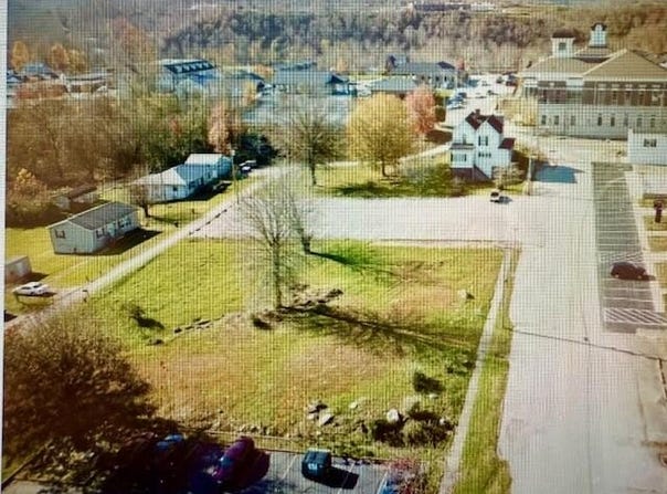 348 Glenn Avenue, West Liberty, KY 41472