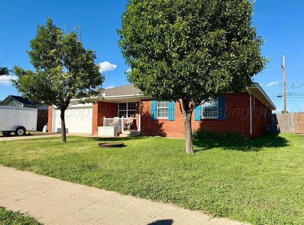 2120 Lynn St, Pampa, TX 79065
