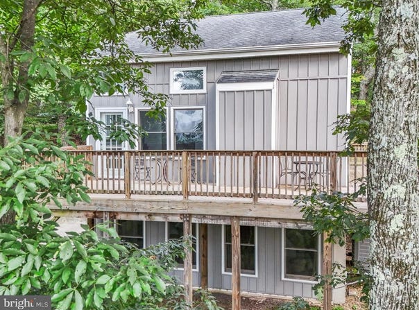 74 APACHE HEIGHTS LN, BERKELEY SPRINGS, WV 25411