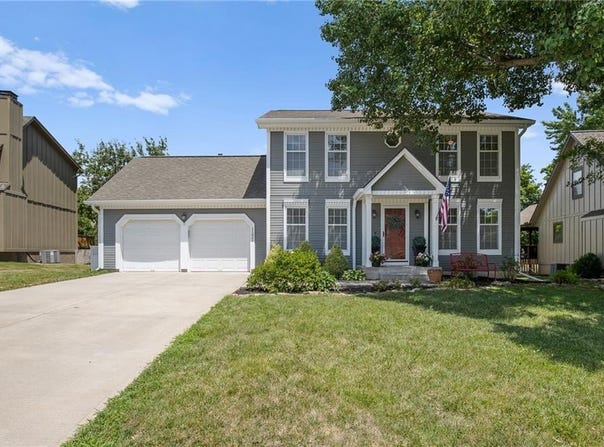 11621 Cody Street, Overland Park, KS 66210