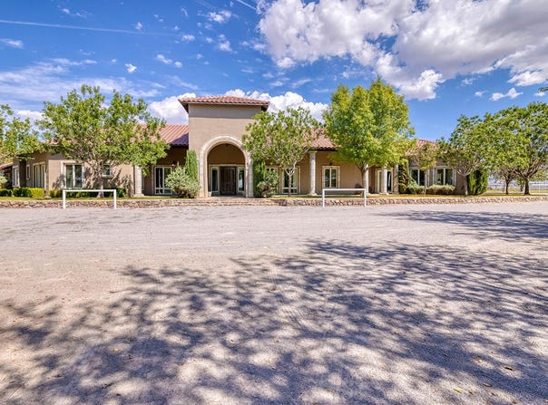 656 COX Road, El Paso, TX 79932