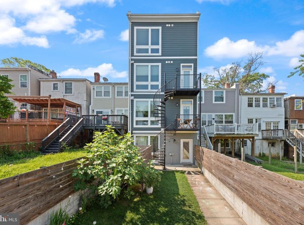 319 VARNUM STREET NW, WASHINGTON, DC 20011