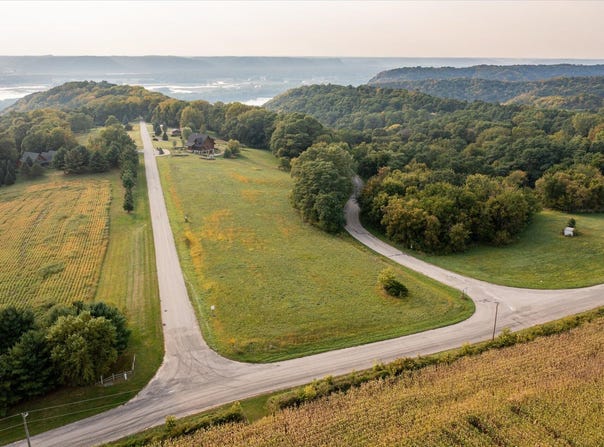 DeSoto Bluffs Dr, De Soto, WI 54624