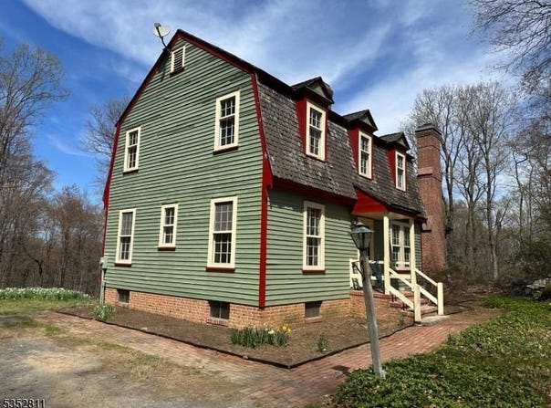 14 Summerfield Rd, White Twp., NJ 07823