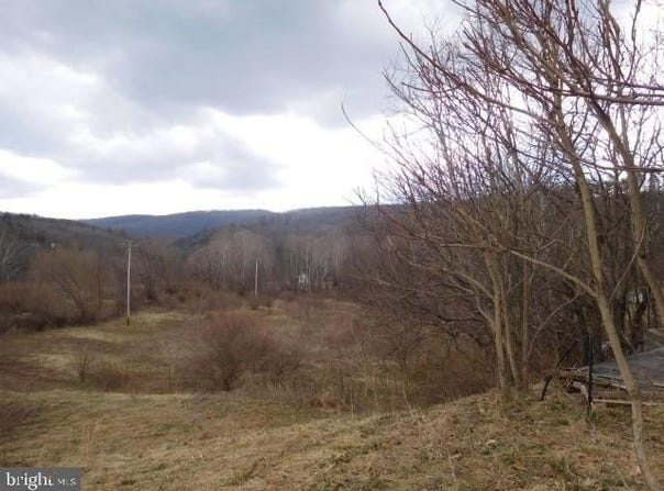 MOLER DRIVE, AUGUSTA, WV 26704
