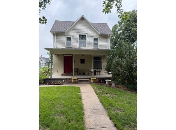 403 S Way, Sutton, NE 68979