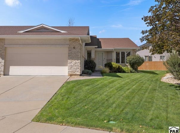 20 Kingsboro Way, Pueblo, CO 81005
