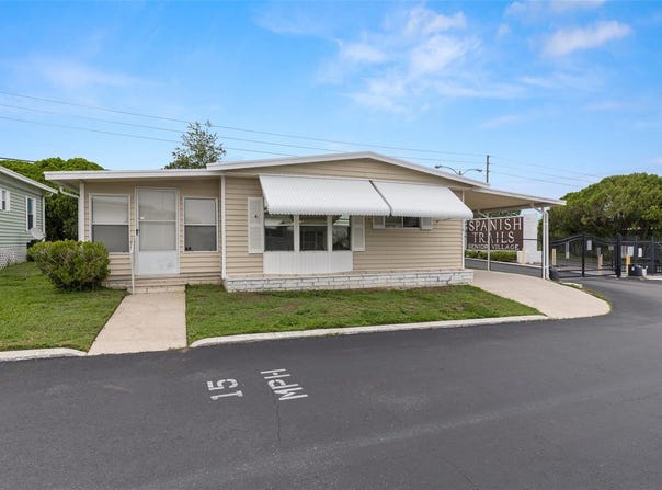 7118 EL MEYERS STREET, ZEPHYRHILLS, FL 33541