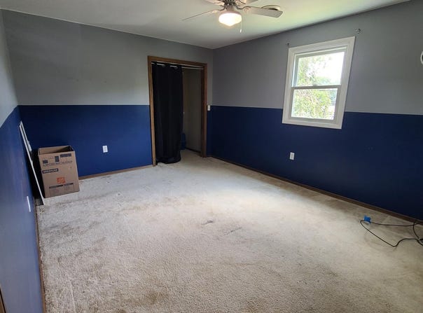 302 VALLEY ROAD, ENOLA, PA 17025