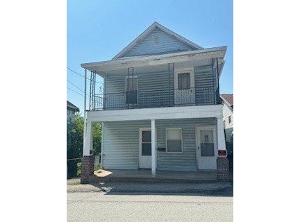202 S Quarry Street, East Huntingdon, PA 15666