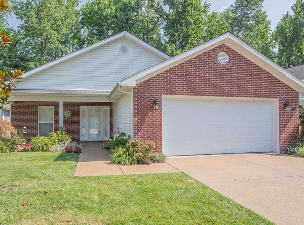 3316 Fawn Hill Drive, Evansville, IN 47711
