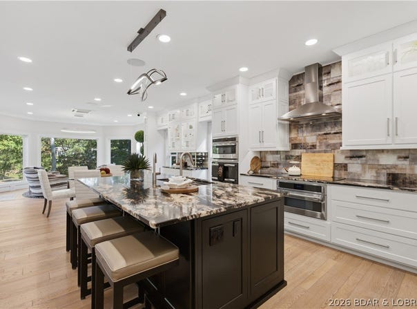 339 Cordoba Point, Sunrise Beach, MO 65079