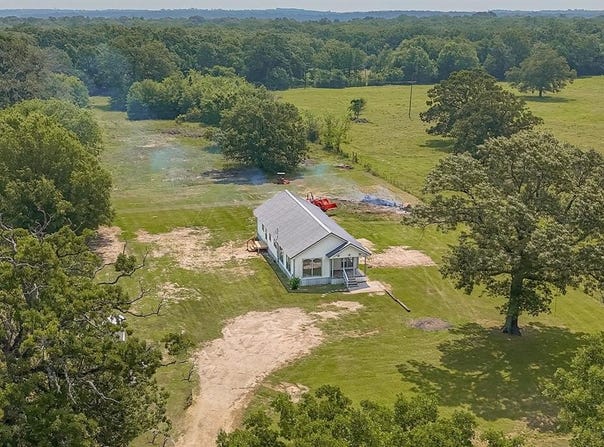 471 County Road 1858, Yantis, TX 75497