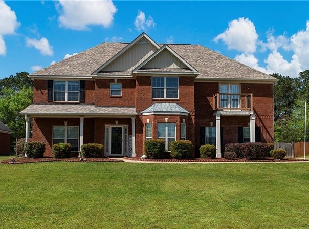 1 Kennys Court, Fort Mitchell, AL 36856