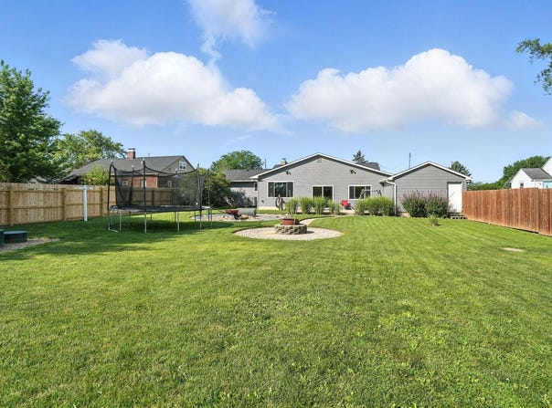 628 State Route 571, Union City, OH 45390