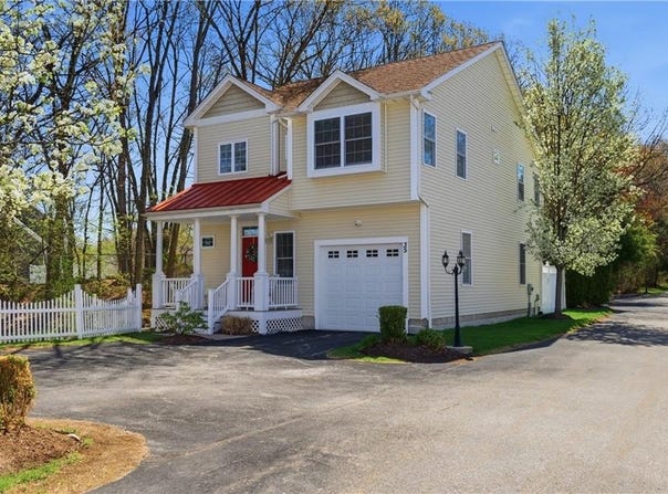 164 Bear Hill Road, Cumberland, RI 02864