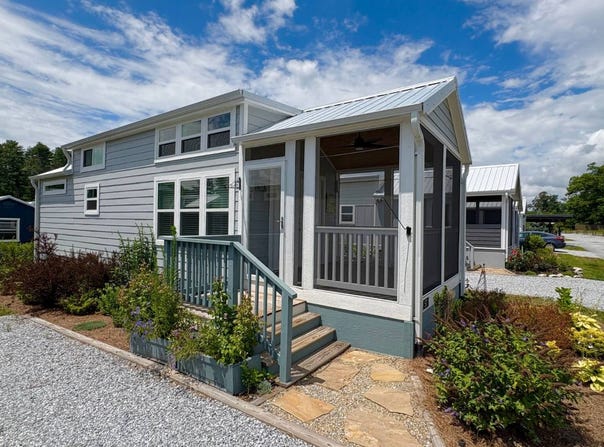 57 Breezy Meadow Lane, Flat Rock, NC 28731