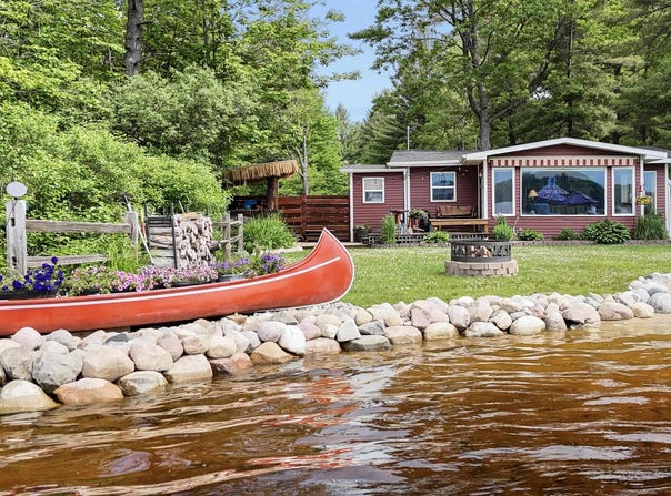 4742 N Shore Drive NE, Kalkaska, MI 49646