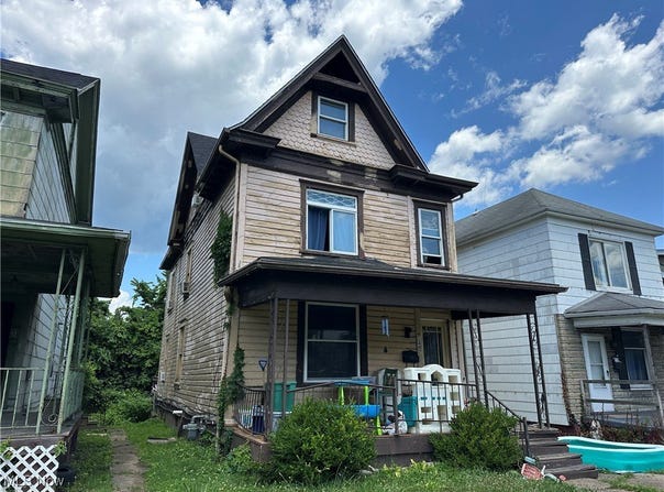 1407 Oregon Avenue, Steubenville, OH 43952