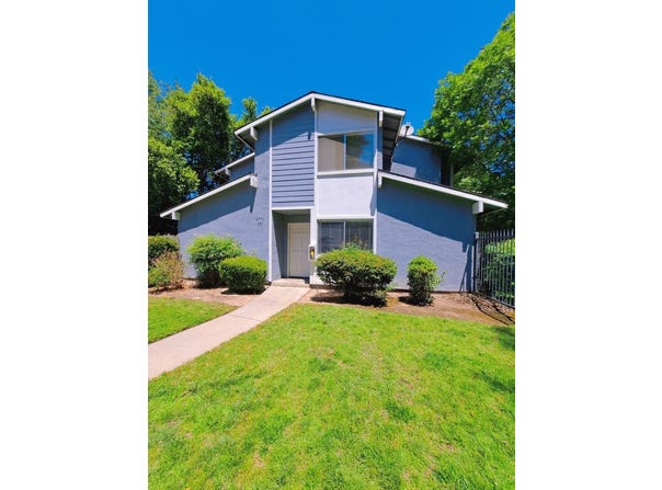 4779 N Cedar Avenue, Fresno, CA 93726