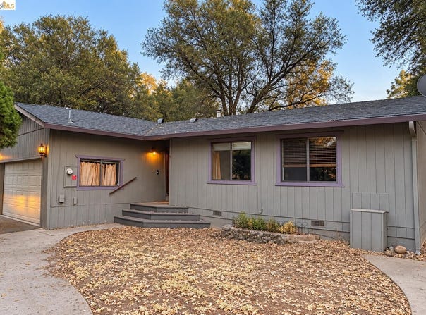 20663 Ferretti Rd, Groveland, CA 95321