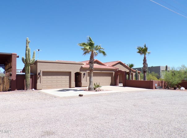 472 E QUEEN VALLEY Drive, Queen Valley, AZ 85118