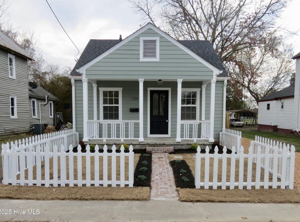 120 E Carteret Street, Edenton, NC 27932