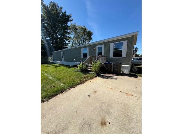 #7 Beechwood Drive, Sheboygan, WI 53081