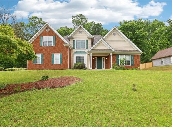 3641 Willow Club Drive, Loganville, GA 30052