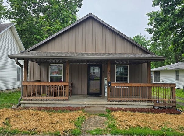 1824 S Grand Avenue, Sedalia, MO 65301