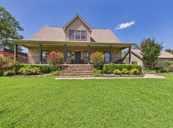 1002 STONE CREEK WAY, Norfork, AR 72653