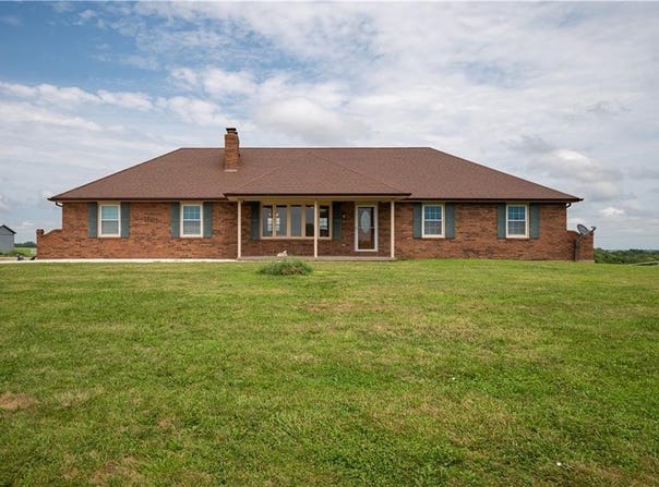 10625 Franklin Road, Richmond, MO 64085