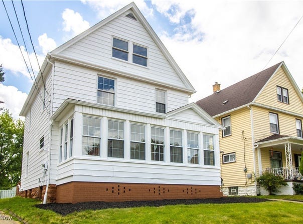 1047 Hawthorne Street, Youngstown, OH 44502