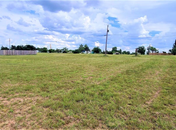 299 Douglas Drive, Howardwick, TX 79226