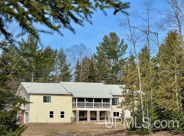 50672 Paradise, Lake Linden, MI 49945