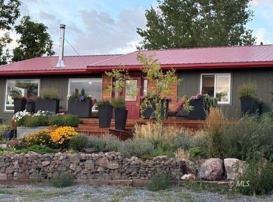 31789 Co. Rd #1, Cedarville, CA 96104