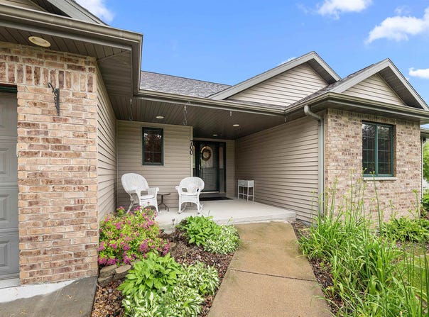 700 Marsh Trail, Beaver Dam, WI 53916