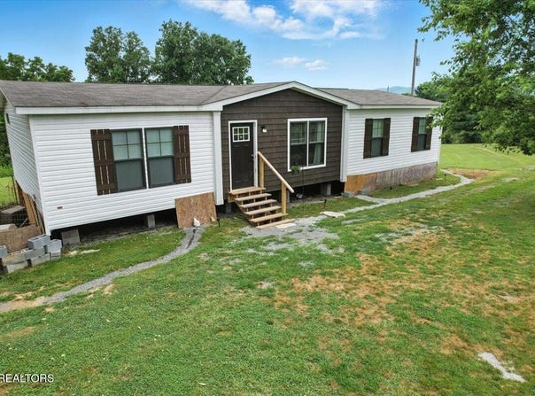 387 Price Drive, Speedwell, TN 37870