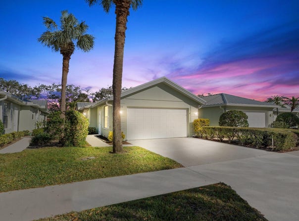 2977 SW Waterfall Trace, Palm City, FL 34990