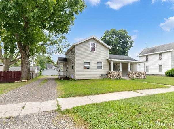 226 E High Street, Hastings, MI 49058