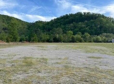 100 Deskins Drive, Pikeville, KY 41501