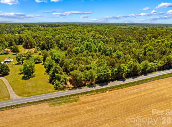 190 Sheffield Road, Harmony, NC 28634
