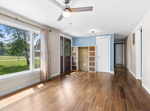 586 Holiday Drive, Bellaire, MI 49615