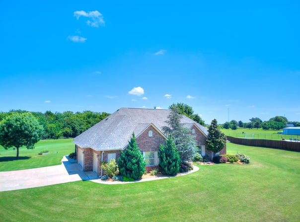 775 Magnolia Lane, Tuttle, OK 73089