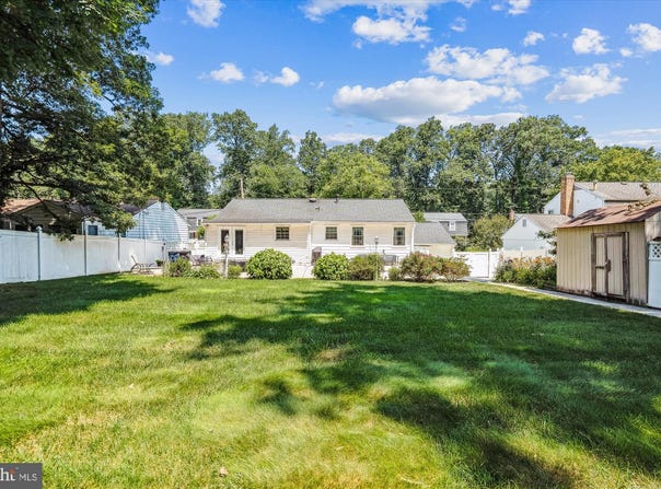 6205 GOODMAN ROAD, LAUREL, MD 20707