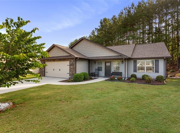 311 Buchanan Trail, Seneca, SC 29678