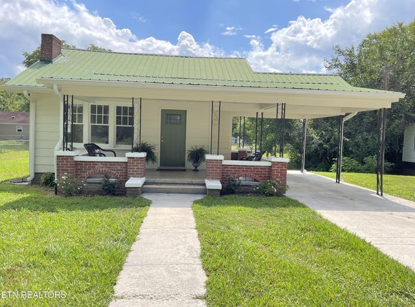 406 S S Indiana Ave Ave, LaFollette, TN 37766