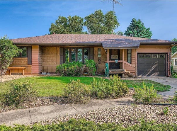 208 Sunset Drive, Jordan, MN 55352