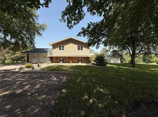 4544 368th Avenue, Montevideo, MN 56265